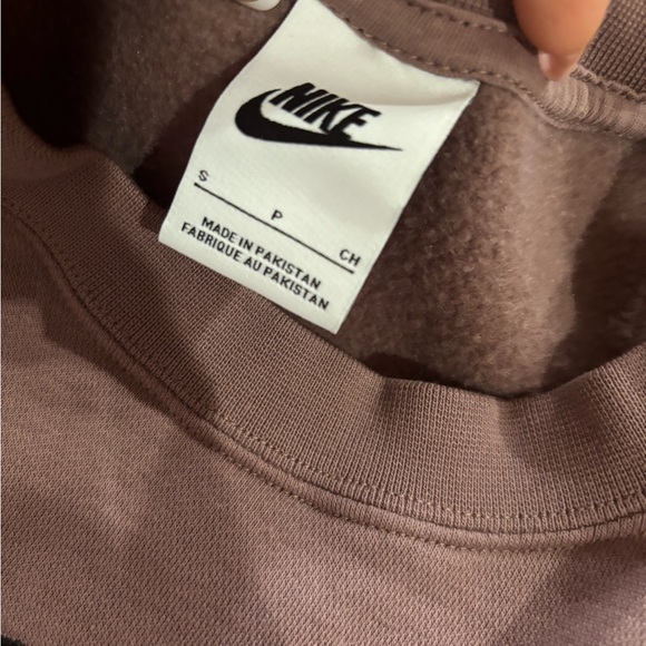 Nike Phoenix Fleece Sweatshirt Center Swoosh Over-Oversized Small Brown Plum - Picture 3 of 3